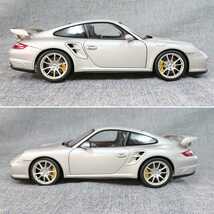 1円～★『オートアート AUTOart Performance 1/18 77898 Porsche ポルシェ911(997) GT2 (シルバー)』 ★箱・ケースあり 人気商品 売り切り_画像8