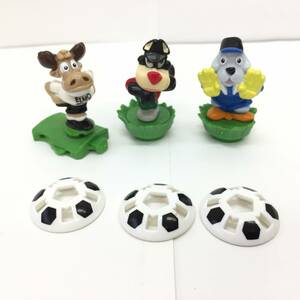 [玩具] 3個セット「おそらく キンダーサプライズ：kinder surprise」食玩 チョコエッグ系 magic sports：マジックスポーツ サッカー