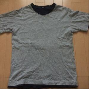 ☆UNIQLO Tシャツ メンズM 二枚重ね風 グレー 紺色