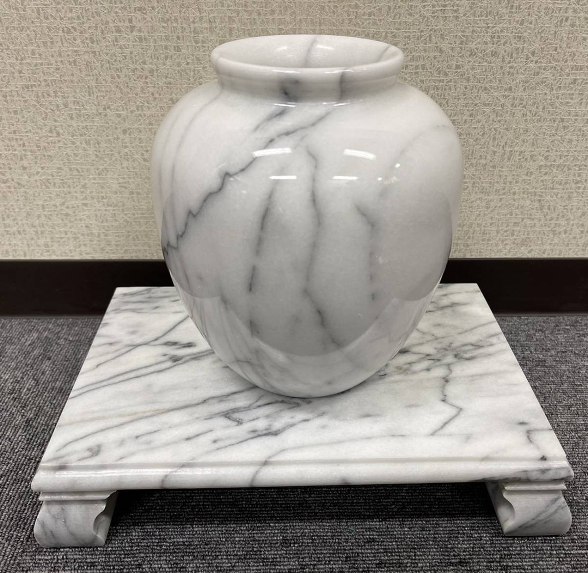 ヤフオク! -「大理石 花瓶」(花瓶) (インテリア小物)の落札相場・落札価格