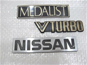 ★希少 ローレル メダリスト NISSAN　Vターボ 日産 LAUREL MEDALIST VTURBO Ｃ３２ エンブレム 3点 旧車 中古