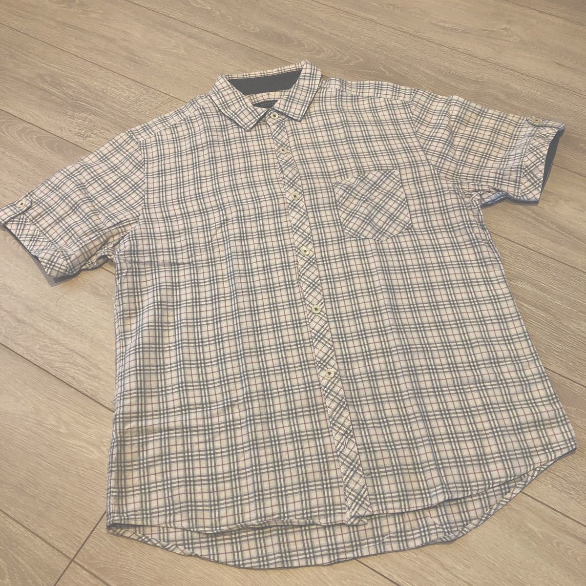 BURBERRY 定番ノバチェック ベージュアイコン刺繍入りBD半袖シャツ M BURBERRY 定番ノバチェック ベージュアイコン刺繍入りBD半袖シャツ M
