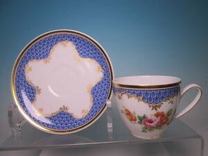 *HUTSCHENREUTHER Hutschenreuther rose. flower writing small cup & saucer box less 