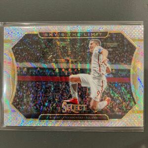 レバンドフスキ レヴァンドフスキ PANINI select sky the limit サッカー カード