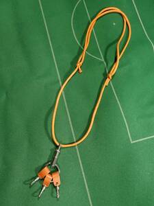 □LIWLEリウル ネックストラップ付 3連キーホルダー LINKING KEY NECKLACE オレンジ 美品!!!□