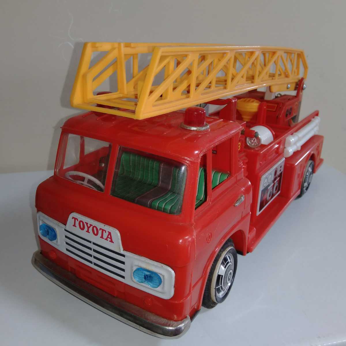 ヤフオク! -「野村トーイ 消防車」の落札相場・落札価格