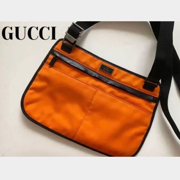 GUCCI グッチ ショルダーバッグ サコッシュ 