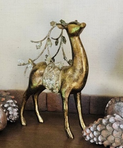  new goods unused antique Gold reindeer. Christmas objet d'art Christmas Xmas leaf design reindeer ornament 