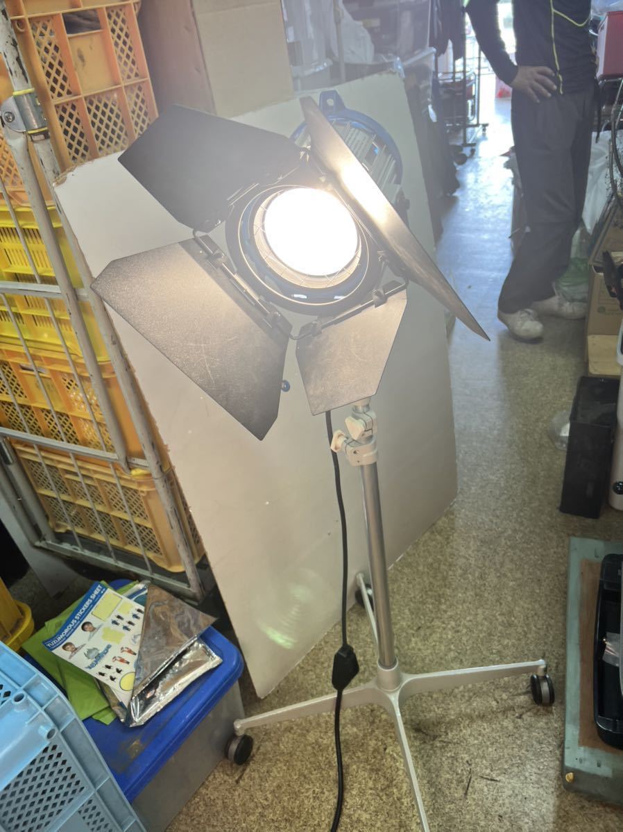 ARRI 650PLUS タングステンライト 4灯セット | www.tspea.org