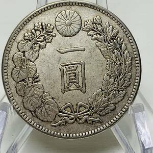 wx526日本記念メダル 一圓 明治二十六年 菊紋 日本硬貨 貿易銀 日本古銭 コレクションコイン 貨幣 重さ約26.50g
