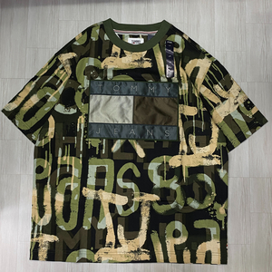 TOMMY HILFIGER USA正規品 【M】 TommyJeans トミージーンズ TJ 総柄 90s オーバーサイズ Tシャツ ミリタリーカラー Thyme (R4F-23)