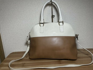 ●１８００円スタートです●　Carol J.　キャロルジェイ　２ＷＡＹ　レザーバッグ