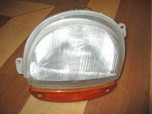 # Renault Twingo head light left used 7700.846449 35475.999 35475383 7700415343 parts taking equipped light #