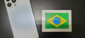 ブラジル　金緑旗　国旗　ステッカー／シール　送料無料　スマホ　Android・iPhone　