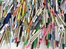 D594-120 各種ペン大量まとめ 油性ペン 水性ペン サインペン シャーペン 筆ペン ペイントマーカー など 筆記用具_画像7