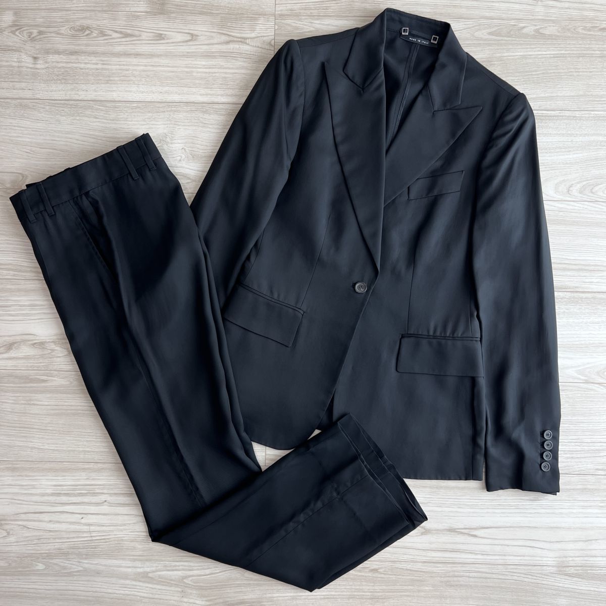 スーツ上下 グッチ 黒 L〜LL smk-koperasi.sch.id