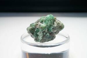 [ stock barely! first come, first served. ]!30 year front. rare stock! first come, first served! Colombia production fine quality natural emerald raw ore . rock attaching raw ore 22.3ct