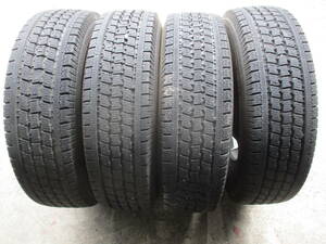 １９５／８０Ｒ１５　１０７／１０５ＬＴ　ＴＯＹＯ　ＤＥＬⅤＥＸ　９３４　２０１６年製　４本　ハイエース　キャラバン