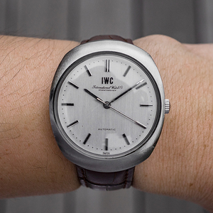 (61) operation beautiful goods * IWC self-winding watch * 1968 year One-piece case antique men's 