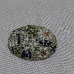 nicoiro 刺繍ブローチ 