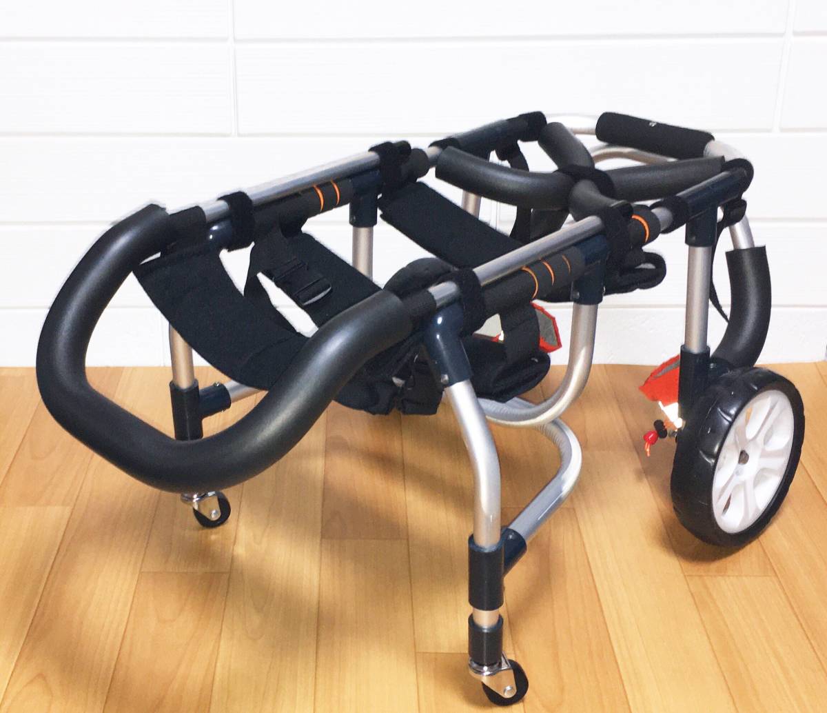 ヤフオク! -「犬 車椅子 4輪」の落札相場・落札価格