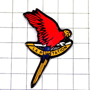  pin badge *. obi. bird parrot red ..* France limitation pin z* rare . Vintage thing pin bachi