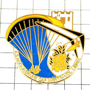  pin badge *pala Shute falling umbrella sport flight paraglider * France limitation pin z* rare . Vintage thing pin bachi