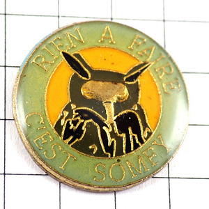  pin badge * owl . ear zk bird do . not * France limitation pin z* rare . Vintage thing pin bachi