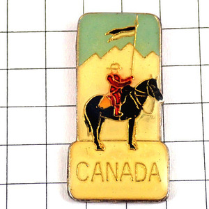 ピンバッジ・カナダ黒い馬に乗る旗持ち雪山◆フランス限定ピンズ◆レアなヴィンテージものピンバッチ