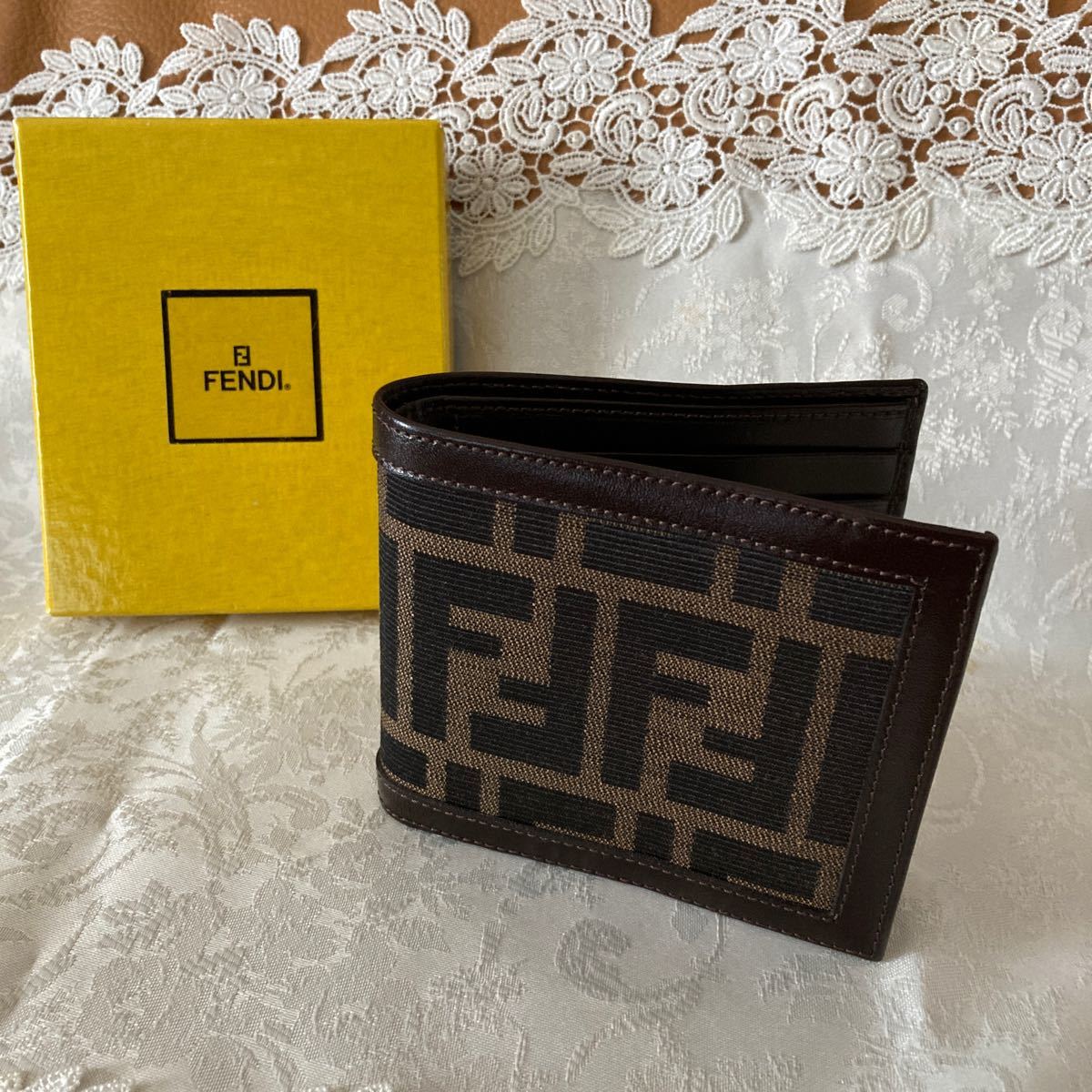 極美品 FENDI フェンディ 折り財布 ペカン柄 ブラウン 小銭入れ