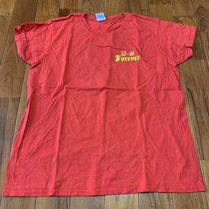 沖縄 米軍放出品 USMC MARINE ミリタリー Tシャツ オシャレ ファッション 古着 ビンテージ LARGE レッド (管理番号YZ43)