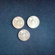 200年　日韓 FIFAワールドカップ サッカー500円記念硬貨　3枚_画像1