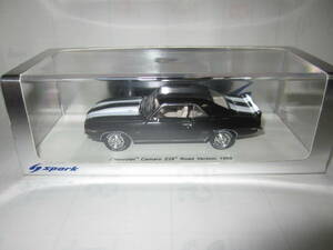  быстрое решение Spark S2611 1/43 Chevrolet Camaro Z28 load VERSION 1969 год черный | белый полоса 