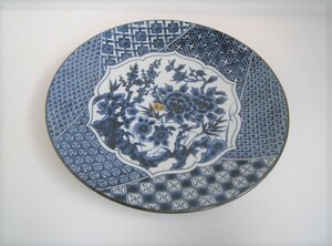 17N8.18-16　陶器の大皿　飾り皿　絵皿　ブルー　華山　サイズ：外径31㎝×H5㎝