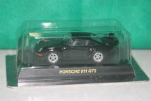 京商 ポルシェ 911 GTS 黒 1/64_画像1