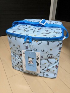 新品タグ付き。サンリオ：POCHACCO ポチャッコ・ 保冷 保温バッグ 