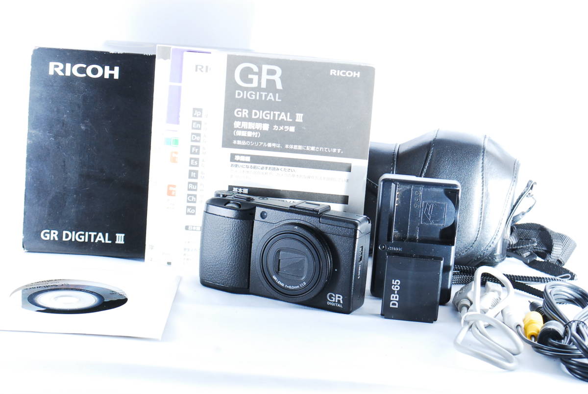 オンラインストアセール III DIGITAL GR RICOH 豪華セット 美品 リコー GRD3 デジタルカメラ