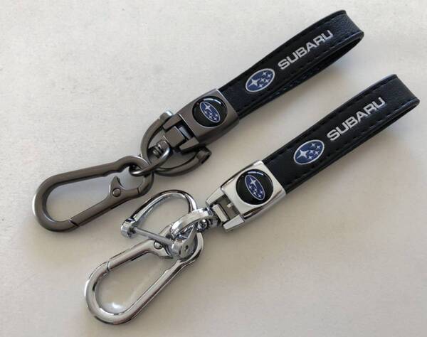 スバル キーホルダー 金具 高級牛革製 キーリング アクセサリー 銀色と黒色可選