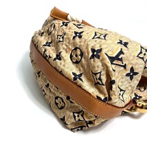 LOUIS VUITTON ルイヴィトン M40236 クルーズライン ビュルMM 鞄 ショルダーバッグ ナイロン/レザー ベージュ レディース【中古】_画像4