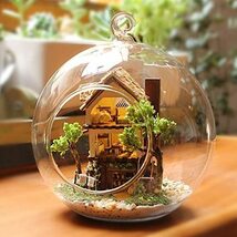 ガラスに入った ドールハウス ミニチュア LEDライト 人形 お家 おままごと 組み立て プレゼント 模型 おもちゃ_画像2
