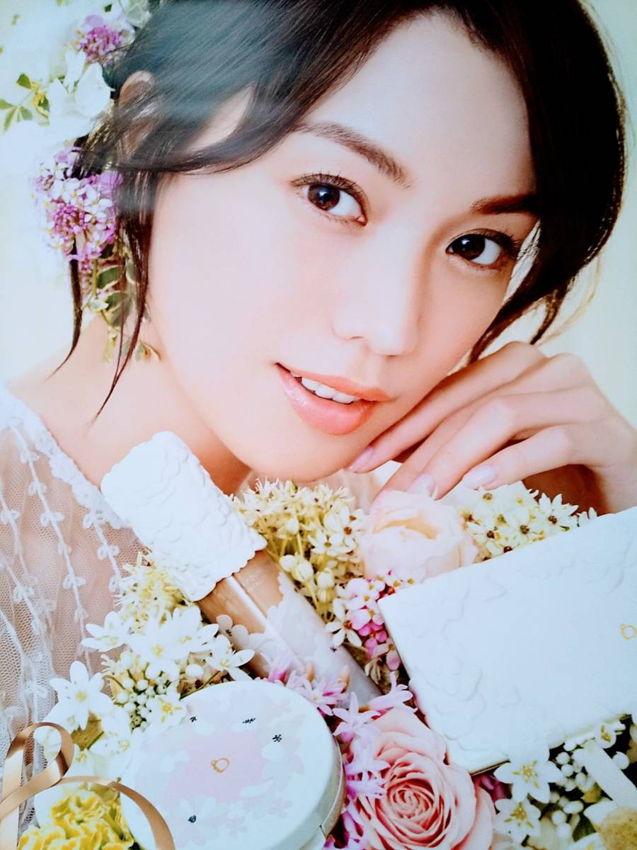 美しい 蛯原友里 資生堂アネッサ特大フィルムポスター 蛯原友里 - htii