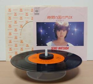 V-RECO7'EP-j◆即決◆松田聖子◆17trh【時間の国のアリス c/w:夏服のイヴ】■07SH1500■