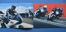 スズキ　GSX-R750 GSX-R600　SUZUKI　GSX-R750 GSX-R600　2010年9月　英語表記　カタログ　印無　美品　4気筒　DOHC4バルブ【S-GSX-25】_画像3