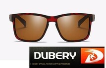 送料無料♪大人気！新品●DUBERY 偏光サングラス 赤黒ジラフモデル　スポーツ　ドライブ_画像3