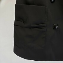 ap1712 □ 新品 ■ Carlragazze ジャケット Ｍ 黒 ブラック ギャザー ダブルボタン 軽量 上品 シンプル 仕事 ビジネス 通勤 フォーマル_画像3