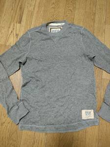 ruehl no.925 ルールナンバー 高級ブランド　abacrombie アバクロ 日本XXXLサイズ相当　ウール使用 軽い 長袖 シャツ　ホ５１ ニットシャツ