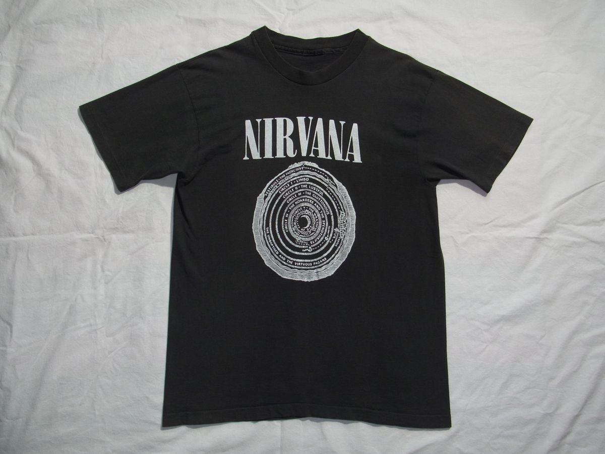 2025年最新】Nirvana Tシャツ 90年代復刻デザインやヴィンテージ 2025年最新】Nirvana Tシャツ 90年代復刻デザインやヴィンテージ