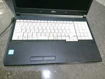 【ジャンク品】管G158 FUJITSU LIFEBOOK A576/RX CPU core i3-6006U HDD無し、HDDマウント有り、メモリー無し、バッテリー有り、通電OK_画像3