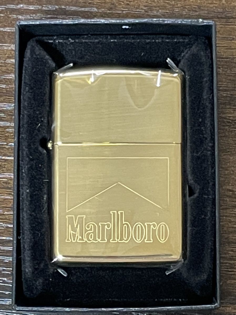 zippo LUCKY STRIKE GOLD 限定品 ラッキーストライク 2004年製 2面刻印