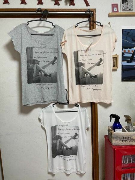 GUジーユー グラフィックTシャツ3枚セット(ピンク、グレー、ホワイト)S/M プリントTシャツまとめ売り